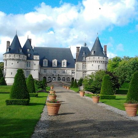 Le Refuge De Normandie Avec Spa Et Cheminee Vila Mesnieres-en-Bray Exterior foto