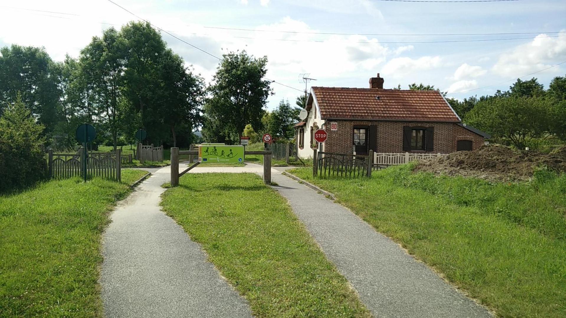 Le Refuge De Normandie Avec Spa Et Cheminee Vila Mesnieres-en-Bray Exterior foto